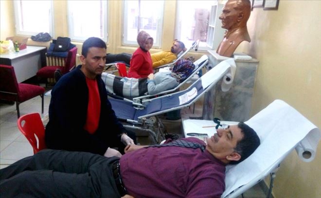 Kızıltepe Halk Eğitim Çalışan ve Kursiyerleri kan bağışında bulundu.   