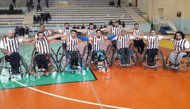 Kızıltepe engelliler gücü basketbol takımı farklı kazandı: 73-14