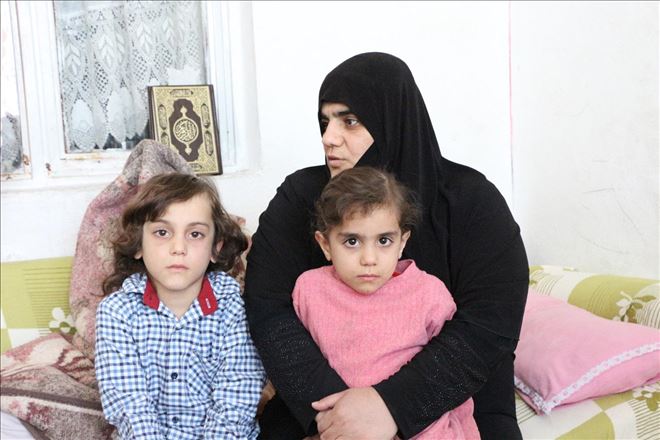 Eşini ve 2 çocuğunu bombardımanda kaybeden annenin yürek yakan dramı