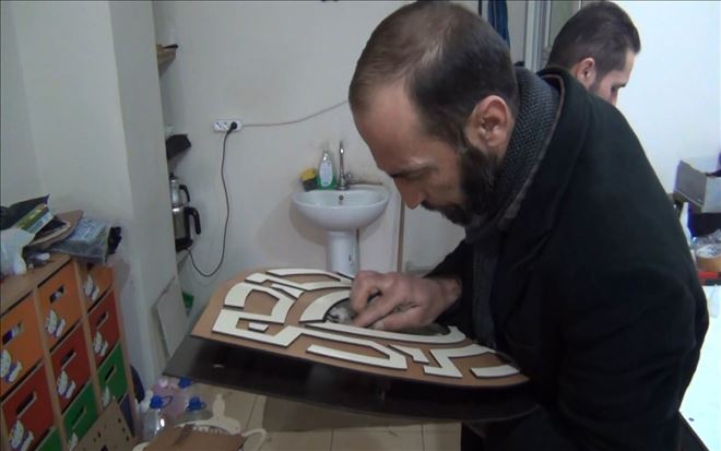 Suriyeli Abdulbasit KOSGEB desteğiyle dükkan işletiyor