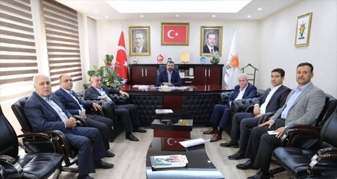 AK Parti´li belediye başkanları toplandı