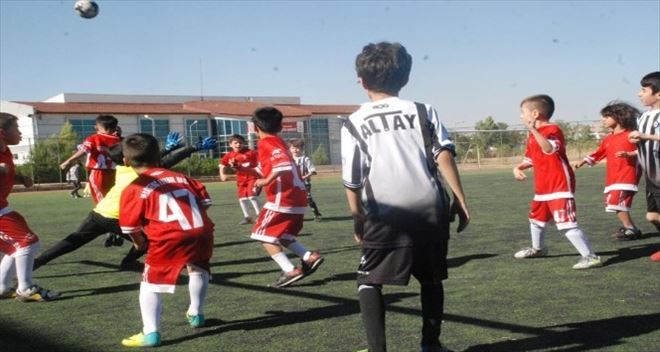 Mardin´deki futbol okulları arasında kardeşlik turnuvası düzenlendi
