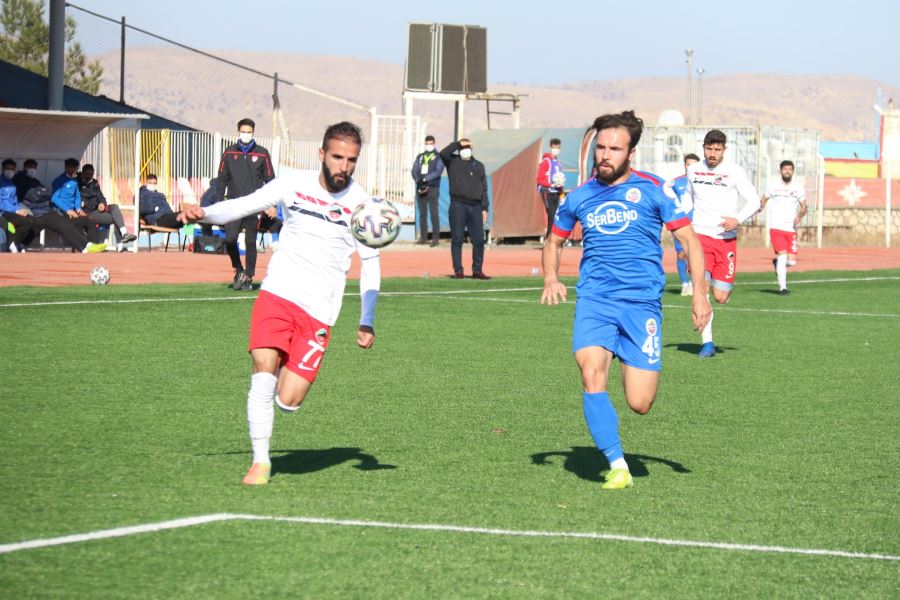 Mardin Fosfat Spor kritik maçta 2 puan kaybetti
