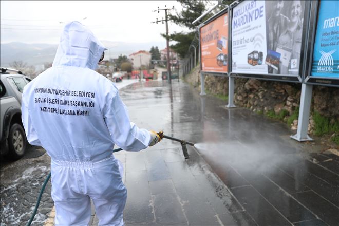 Mardin´de cadde ve sokaklar yıkanarak dezenfekte ediliyor