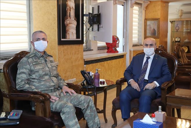 Tugay Komutanı Tuğgeneral Burhan Aktaş Vali  Demirtaş´ı ziyaret etti