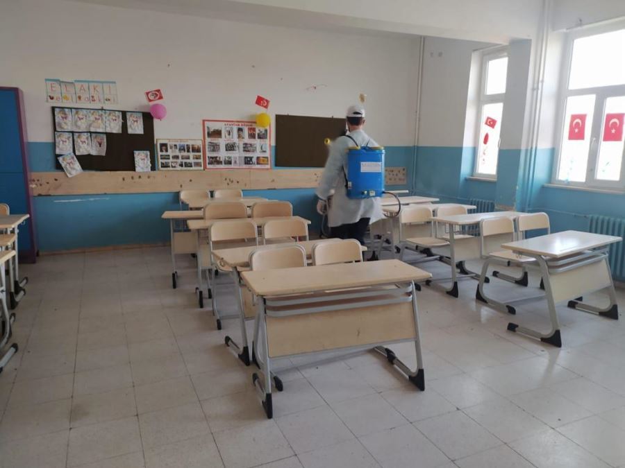 Mardin’de 750 kırsal mahalle okulu dezenfekte edildi