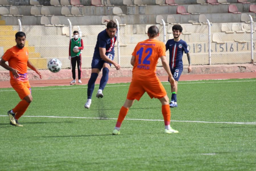 Mardin Fosfat evinde İskenderun’u 2-0 yendi