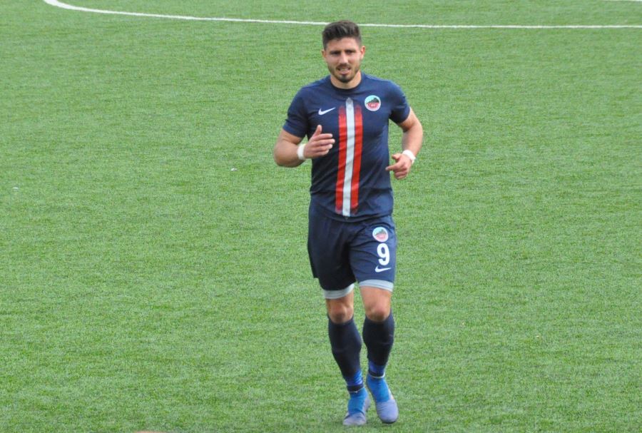 Mardin Fosfat Spor’un golcüsü Melih, performansıyla göz dolduruyor