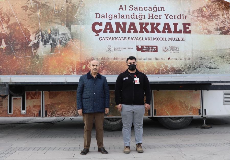Vali Demirtaş, Çanakkale Savaşları Mobil Müzesi’ni Ziyaret Etti