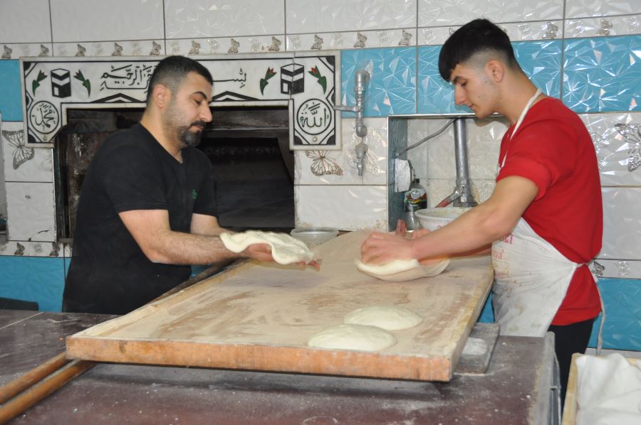Yeşil Xurs Ekmekçilik ve Unlu Mamüller Ramazan’da da hizmette sınır tanımayacak