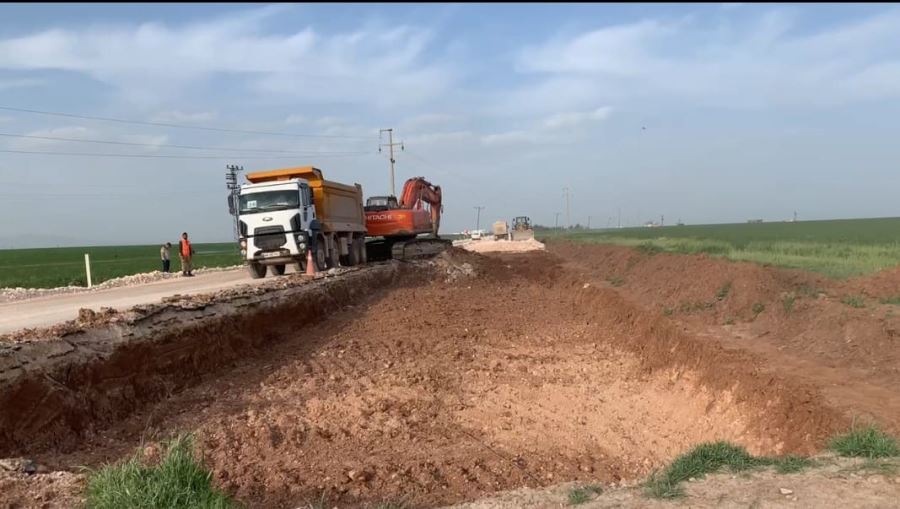 Kızıltepe- Ceylanpınar yolu yenileme çalışmaları bir yıldan beridir devam ediyor