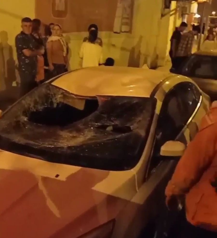 Kızıltepe’de 5. kattan arabanın üstüne düşen kız Diyarbakır’a sevk edildi