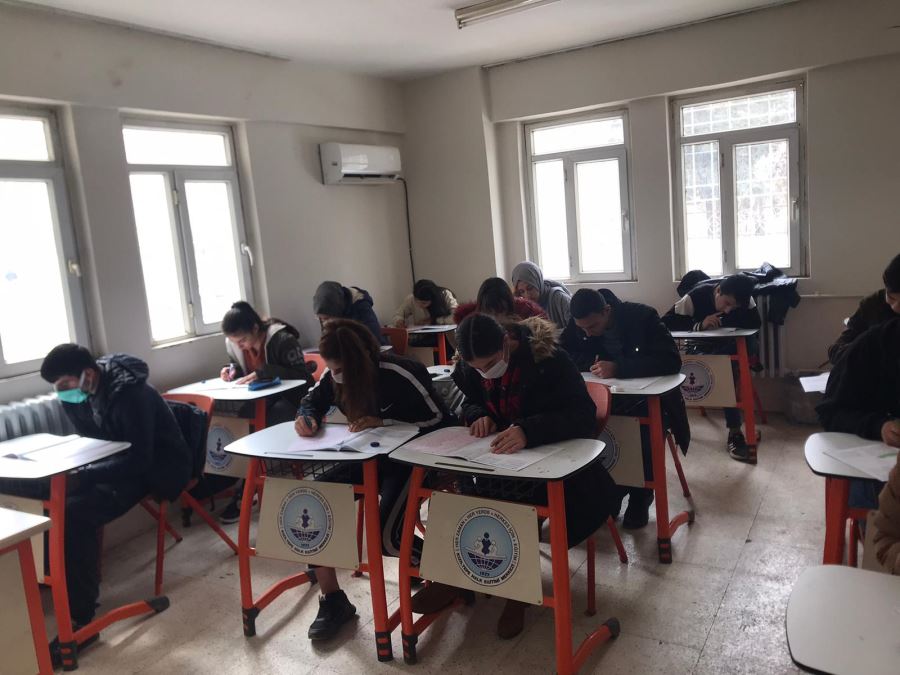 Kızıltepe HEM de üniversiteye ücretsiz hazırlık kursu