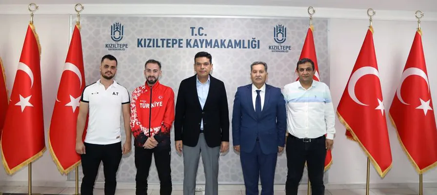 Kızıltepe Spor Lisesi başarısını Kaymakam Şahin ile paylaştı