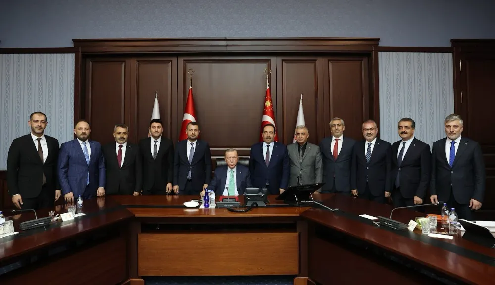 Cumhurbaşkanı Erdoğan, AK Parti Mardin teşkilatlarını kabul etti
