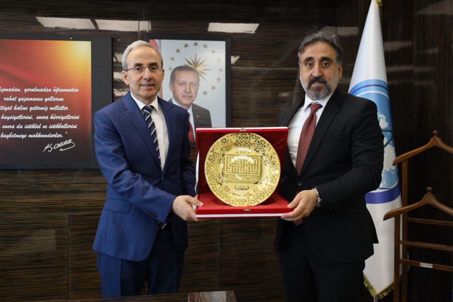 MAÜ Rektörü, Gaziantep İslam Bilim ve Teknoloji Üniversitesini Ziyaret Etti