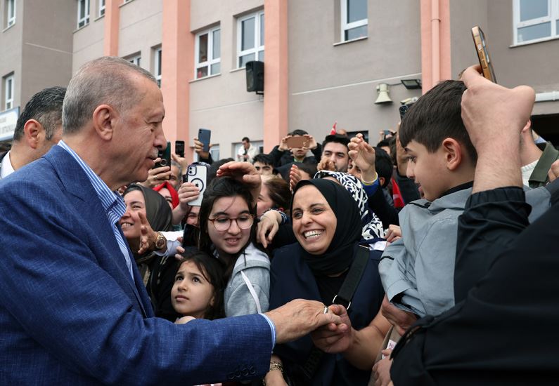 Cumhurbaşkanı Erdoğan halka hitap etti