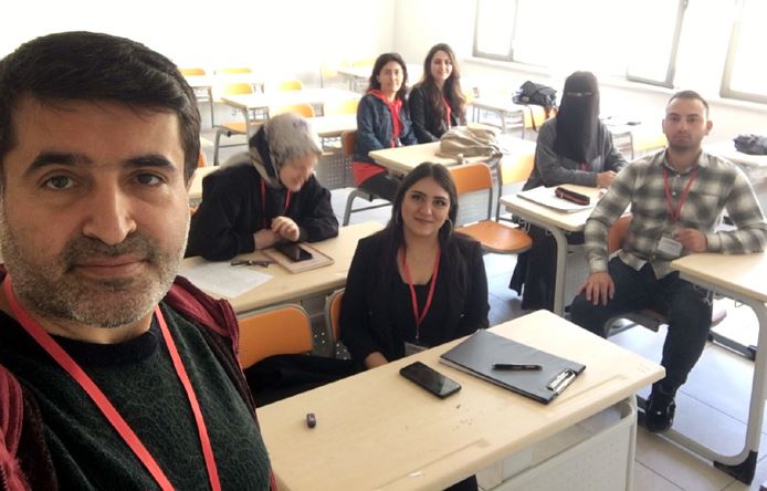 Artuklu Üniversitesinde Akademik düzeyde Osmanlıca okuma-yazma eğitimi