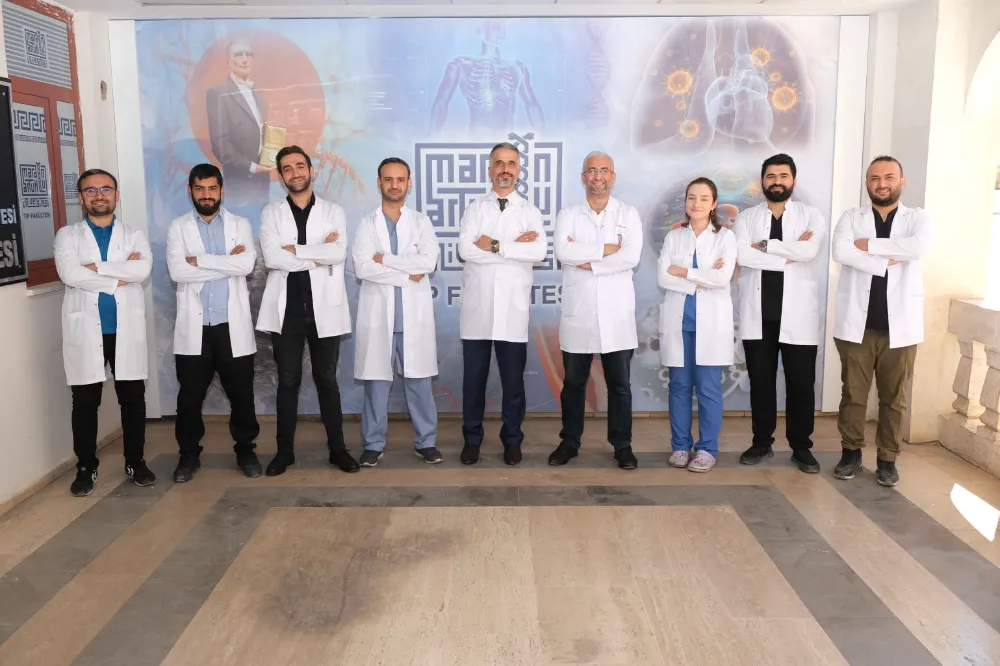 Mardin Tıp Fakültesinin İlk Asistan Doktorları Yeleklerini Giydi 