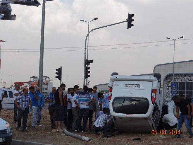 Kızıltepe`de trafik kazası:1 ölü 1 yaralı