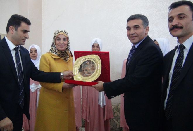 Esenyurt`tan Kızıltepe`ye 50 bin TL`lik kitap bağışı