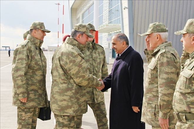 Genelkurmay Başkanı Akar Mardin´de