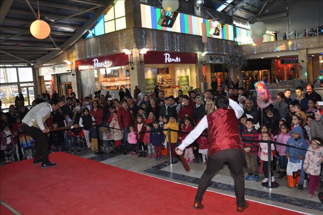 Çocuklara yalanın olumsuzlukları tiyatroyla anlatıldı