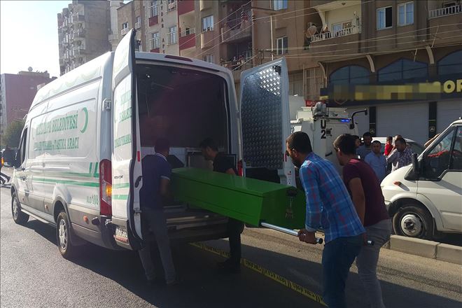 TIR´ın çarptığı yaşlı adam feci şekilde can verdi