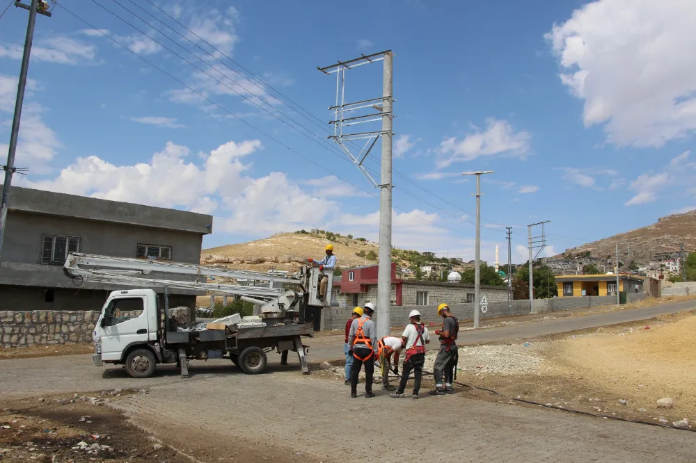 Artuklu’ya bağlı Cevizli Mahallesinde 13 milyon lira değerinde şebeke yenileniyor