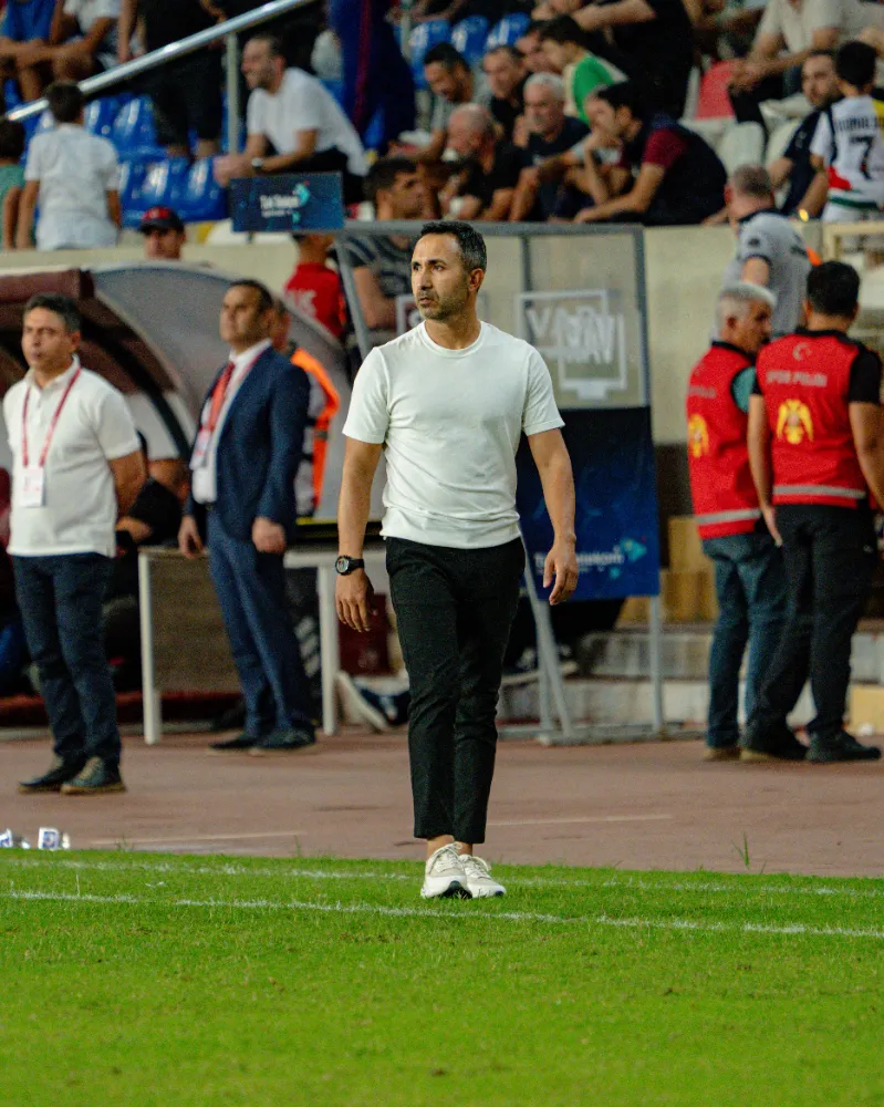 Ahmet Cingöz: 