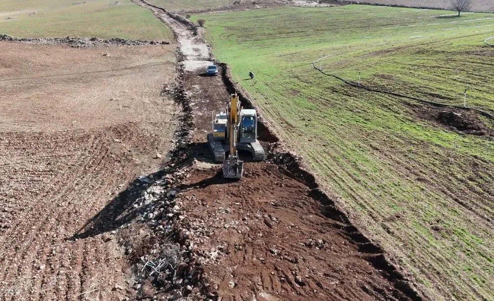 Mazıdağı ve Diyarbakır Çınar arası 6 km’lik yolun yenilemesi yapıldı