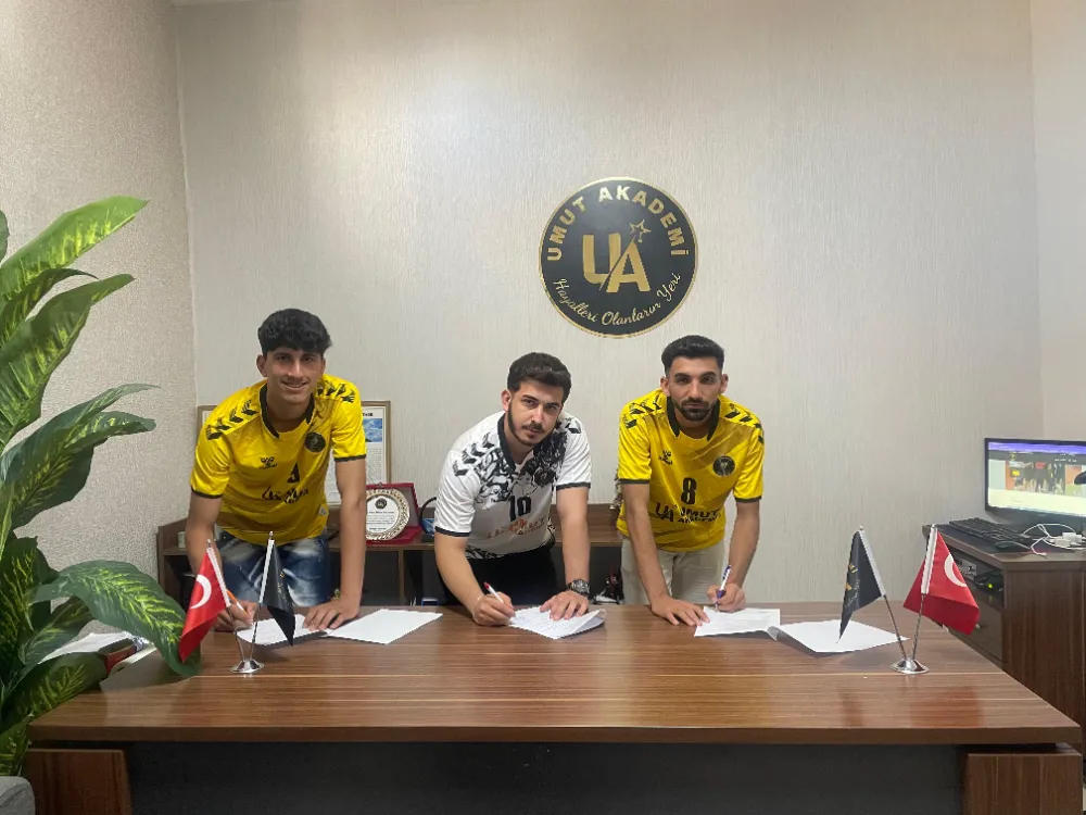 VOLEYBOL DA KIZILTEPE TEMSİLCİSİ UMUT KOLEJİ TRANFER ÇALIŞMALARINA BAŞLADI